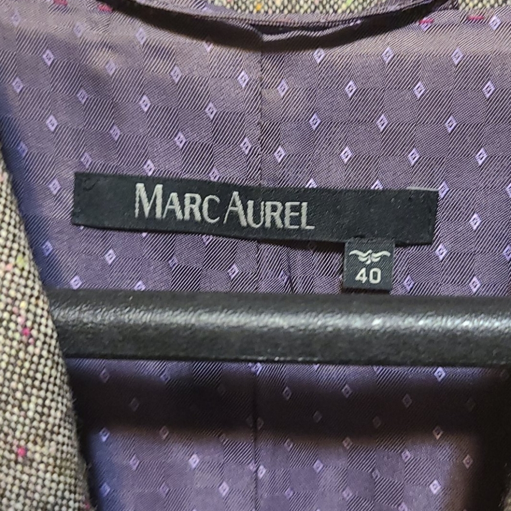 Wool blazer - Picture 3 of 3